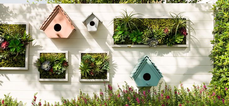 décoration murale avec fleurs